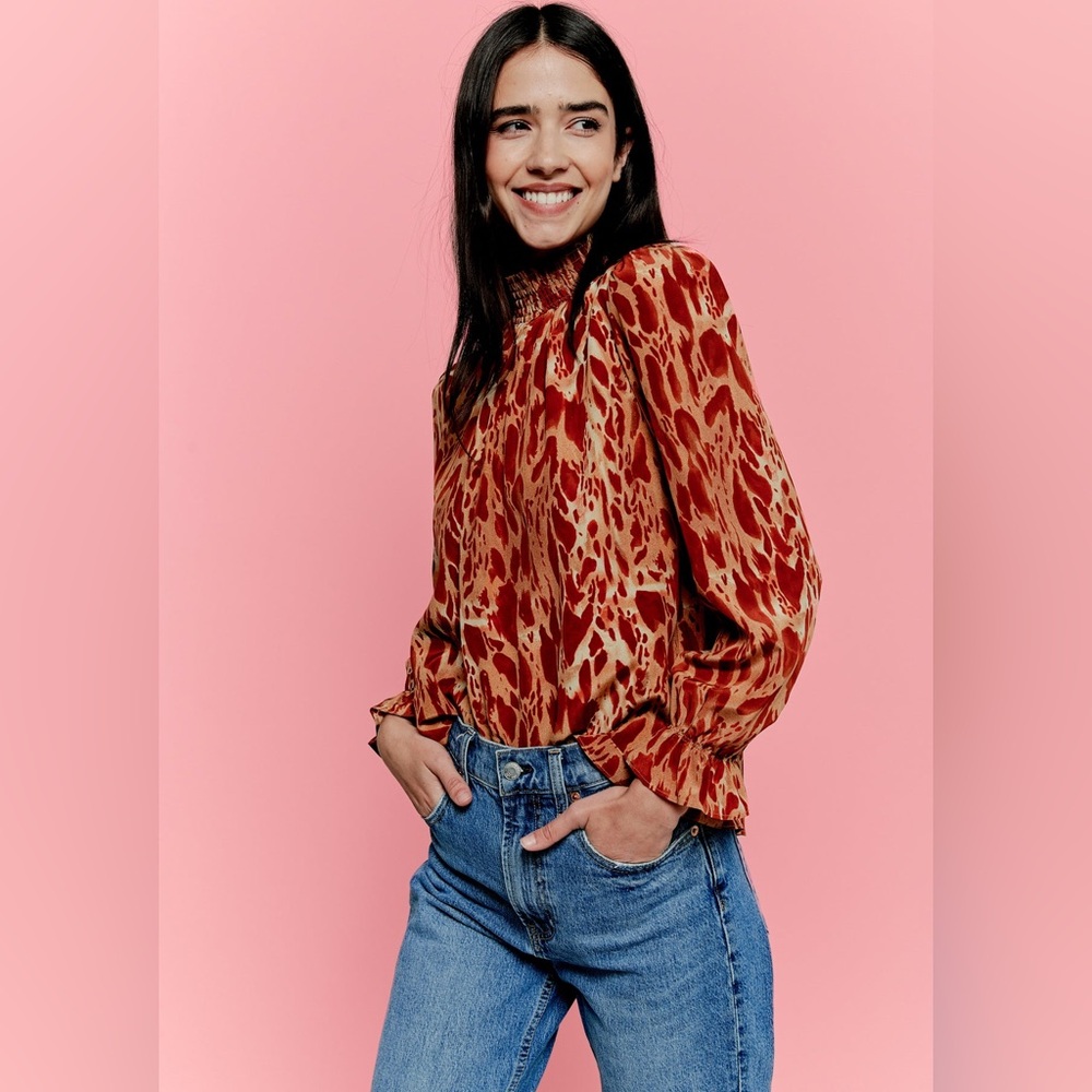 Tucker NYC -The Stella Top - Chai Safari